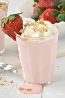 Strawberry Cheesecake Smoothie
